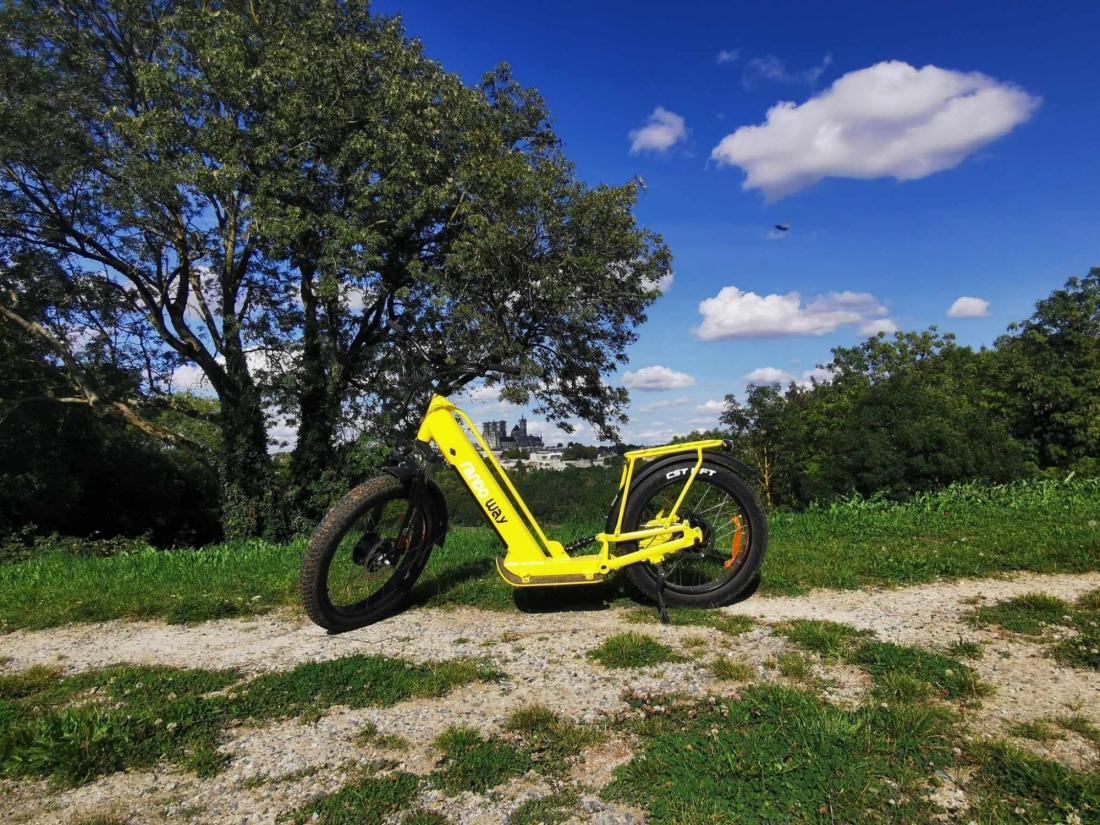 1841 bimoteur
